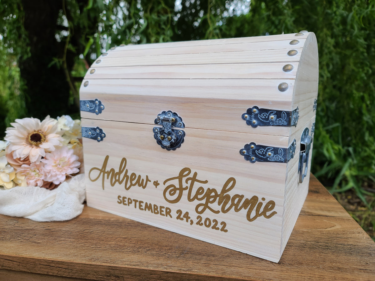 Personalized Wooden Cards Trunk with Slot and Lock - Wedding Decor by  Perryhill Rustics – PerryhillRustics