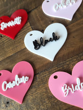 Load image into Gallery viewer, Valentines Day Heart Name Tag