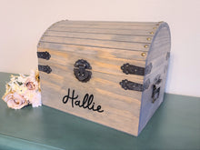 Load image into Gallery viewer, Wooden Keepsake Chest