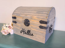 Load image into Gallery viewer, Wooden Keepsake Chest