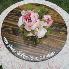 Load image into Gallery viewer, 18" round cake stand by Perryhill Rustics