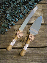 Load image into Gallery viewer, Rustic Cake Cutting Set