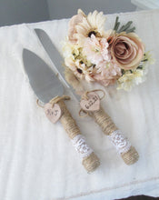Load image into Gallery viewer, Rustic personalized cake serving set. Perryhill Rustics wedding decor