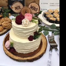 Load image into Gallery viewer, Perryhill Rustics Mr & Mrs natural wood log slice wood cake, cupcake or pie topper. Handmade to order!