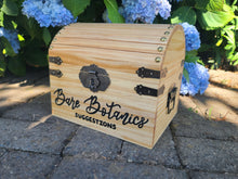 Load image into Gallery viewer, Personalized Honeymoon fund box (+lock/slot options)
