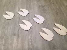 Load image into Gallery viewer, Elk/Deer Wood Wall Decor Tracks
