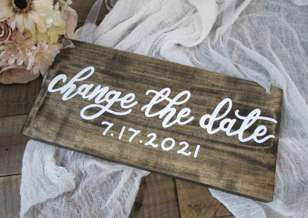 Change the date wooden engagement sign by Perryhill Rustics