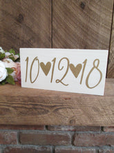 Load image into Gallery viewer, Small wood date sign by Perryhill Rustics
