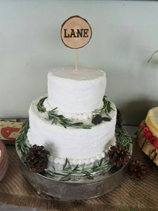 Rustic log slice cake topper by Perryhill Rustics
